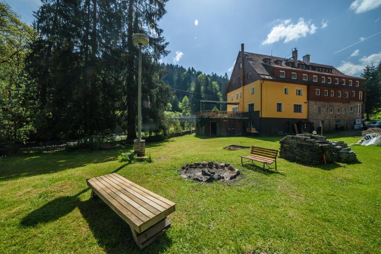 Chata Cenkovka Srní Exteriör bild